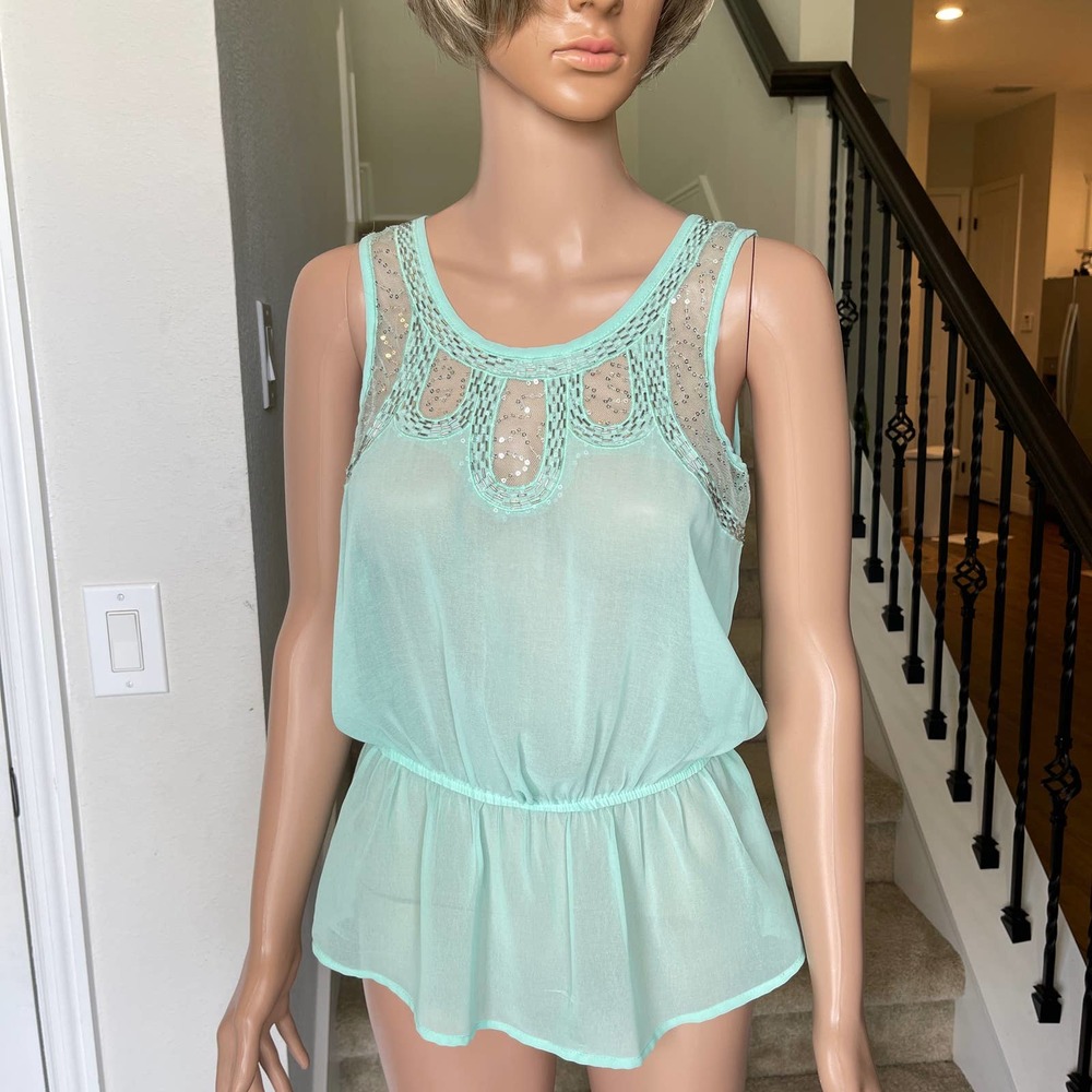 a.n.a Tank Top green embellished women Sz S slightly used